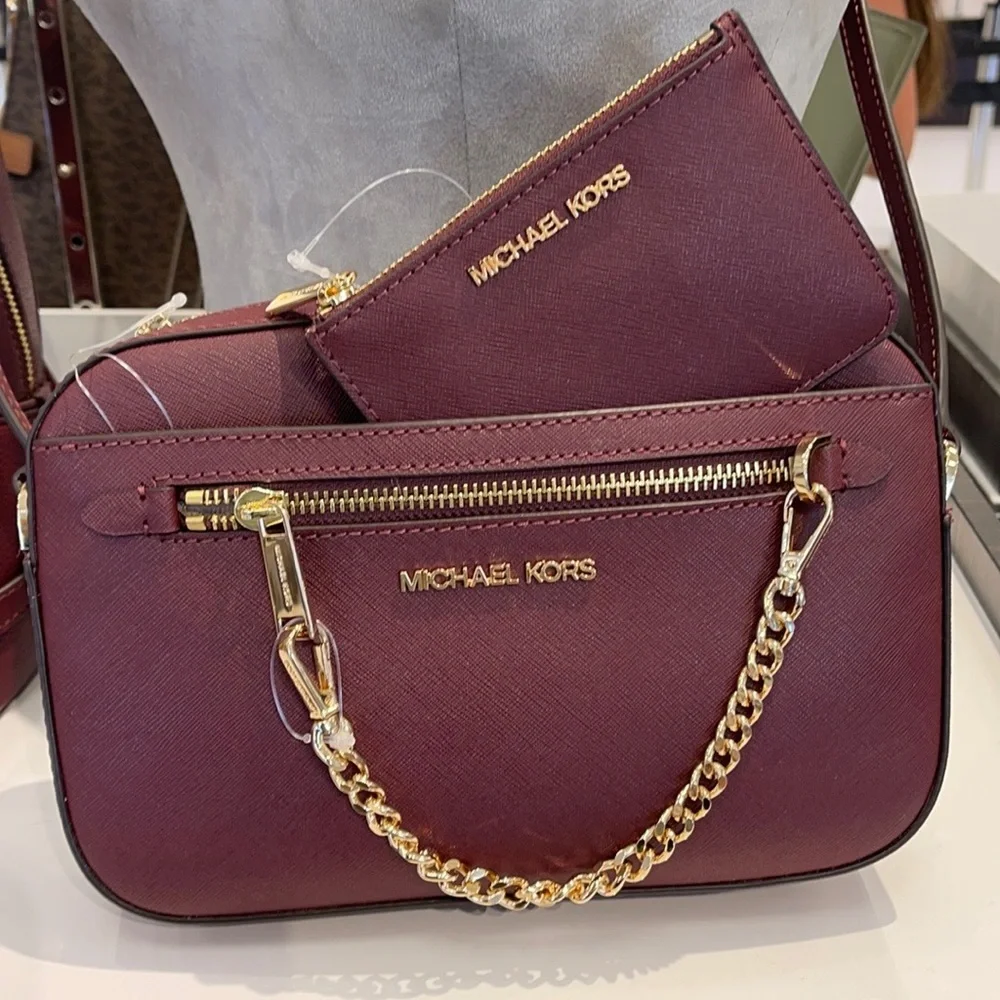 Michael Kors Jet Set Travel Small Leather Top Zip Coin Pouch With ID